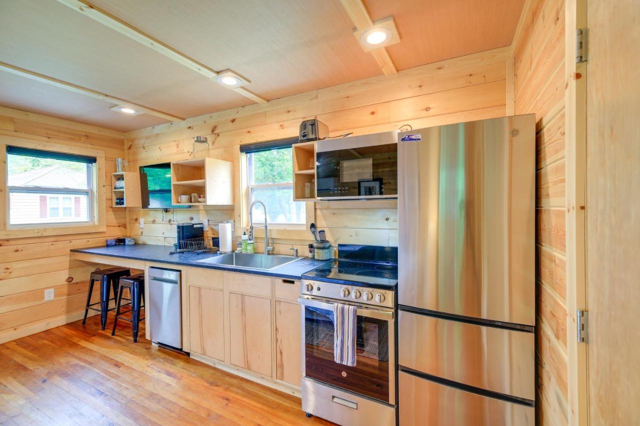 Cozy Hikers Hideaway Steps From Creeper Trail! Apartment Damascus Exterior photo